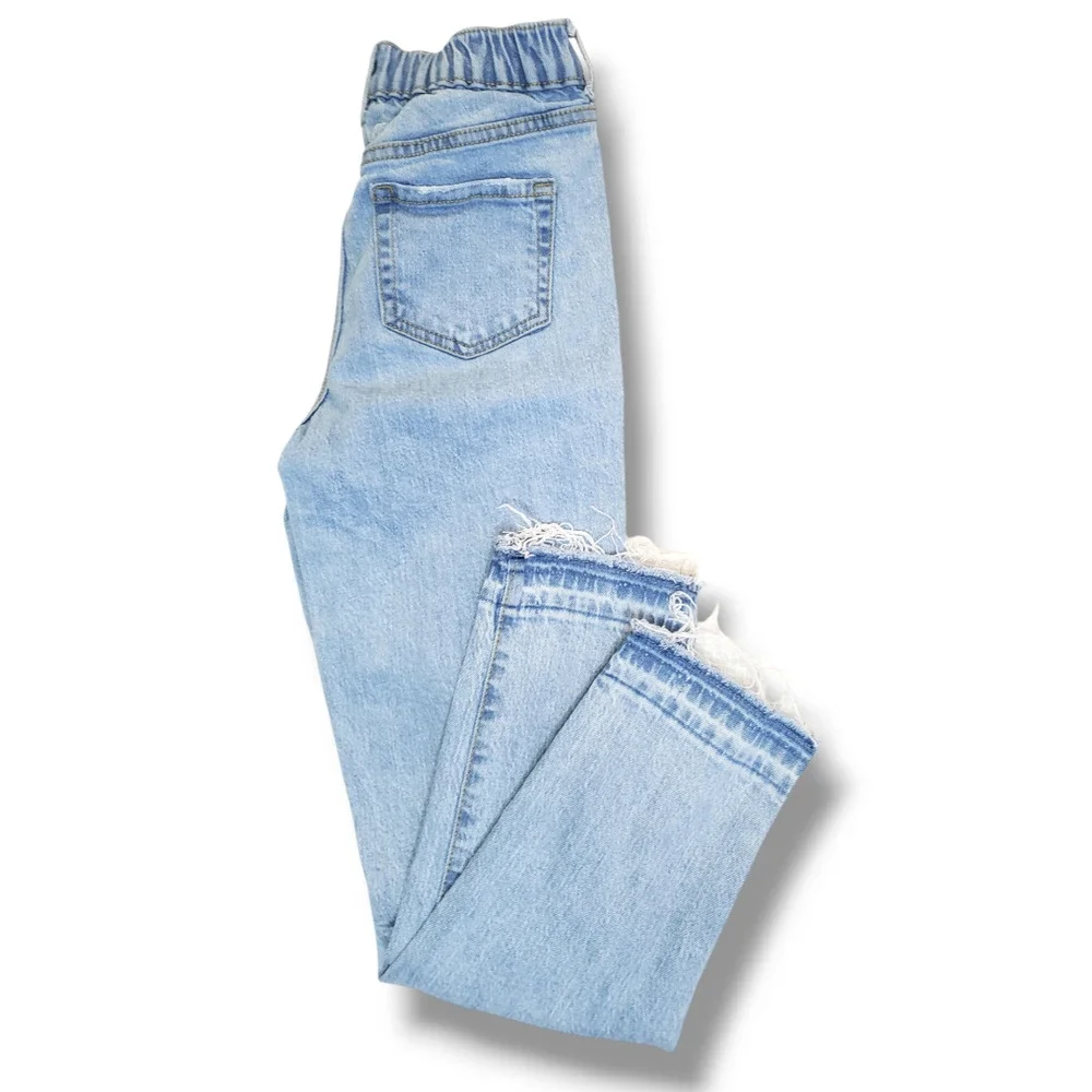 Cat & Jack Girls 10 Light Wash Straight Jean Distressed